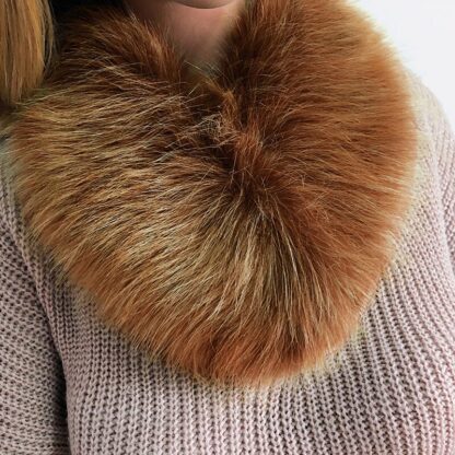Luxe Faux Fur Collar - Image 3