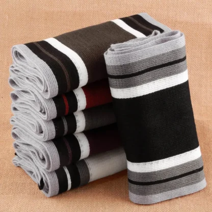 Stylish Men’s Winter Wrap - Image 3