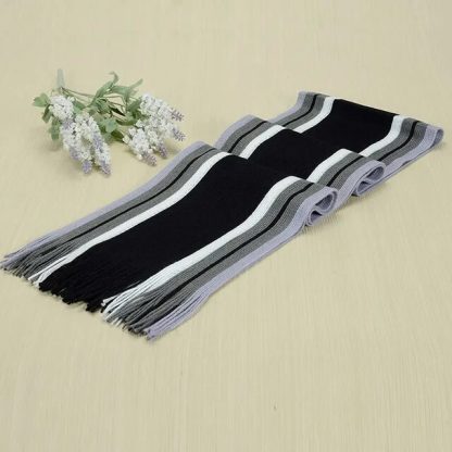 Stylish Men’s Winter Wrap - Image 5